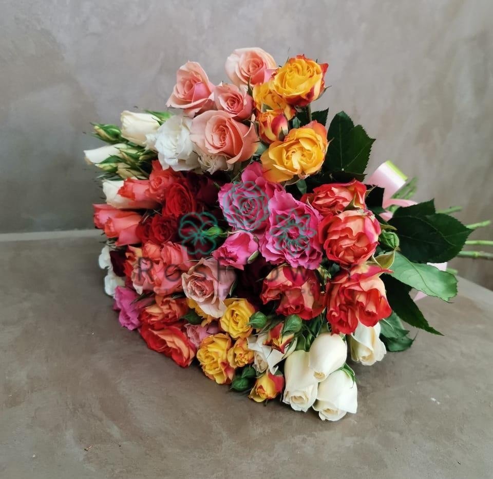 Букет цветов из: Розы в Ровеньках