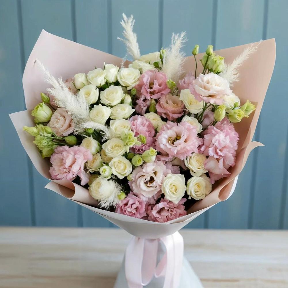 Букет цветов из: Альстромерии и Розы в Ровеньках