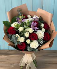 Букет цветов из:  Розы и Альстромерии в Ровеньках