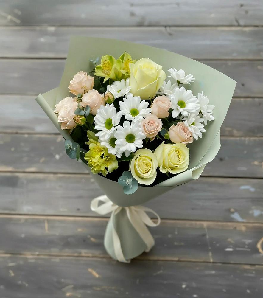 Букет цветов из: Альстромерии, Розы и Хризантемы в Ровеньках