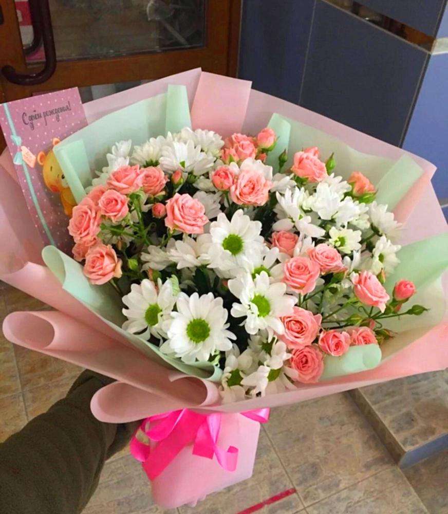 Букет цветов из: Розы и Хризантемы в Ровеньках