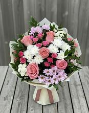 Букет цветов из:  Альстромерии, Гвоздики, Розы и Хризантемы в Ровеньках