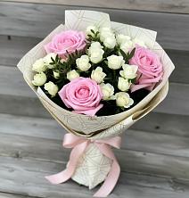 Букет цветов из:  Розы в Ровеньках
