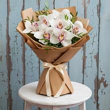 Букет цветов из:  Орхидеи и Розы в Ровеньках
