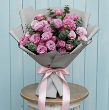 Букет цветов из:  Розы в Ровеньках